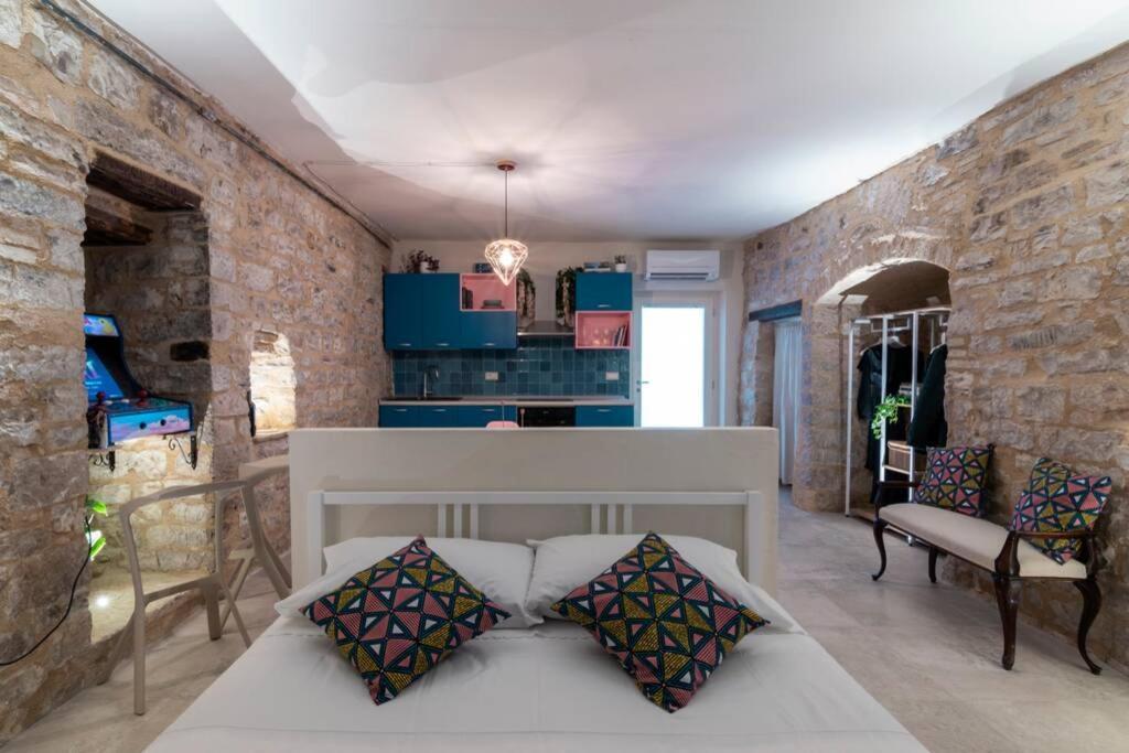 Cornelia Cavern Cosy Studio Apartment In Spello Exteriör bild